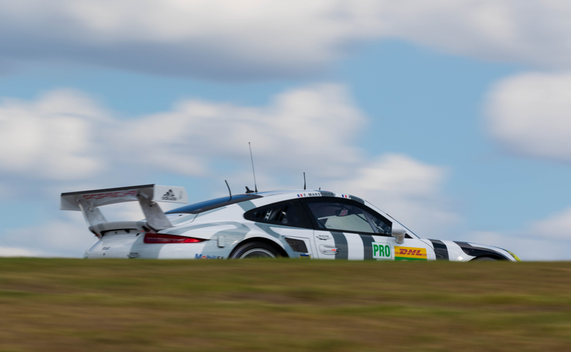 Illustration for article titled This Is Your Lone Star Le Mans Uber-Huge Photo Gallery